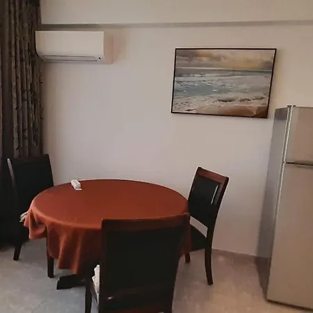 Bvine * Νεσέμπαρ